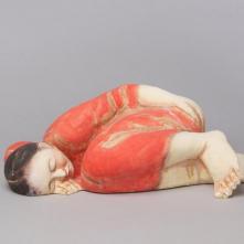 Akio Takamori (Japon . USA, 1950-2017) Sleeping Woman in red Dress, 2012 